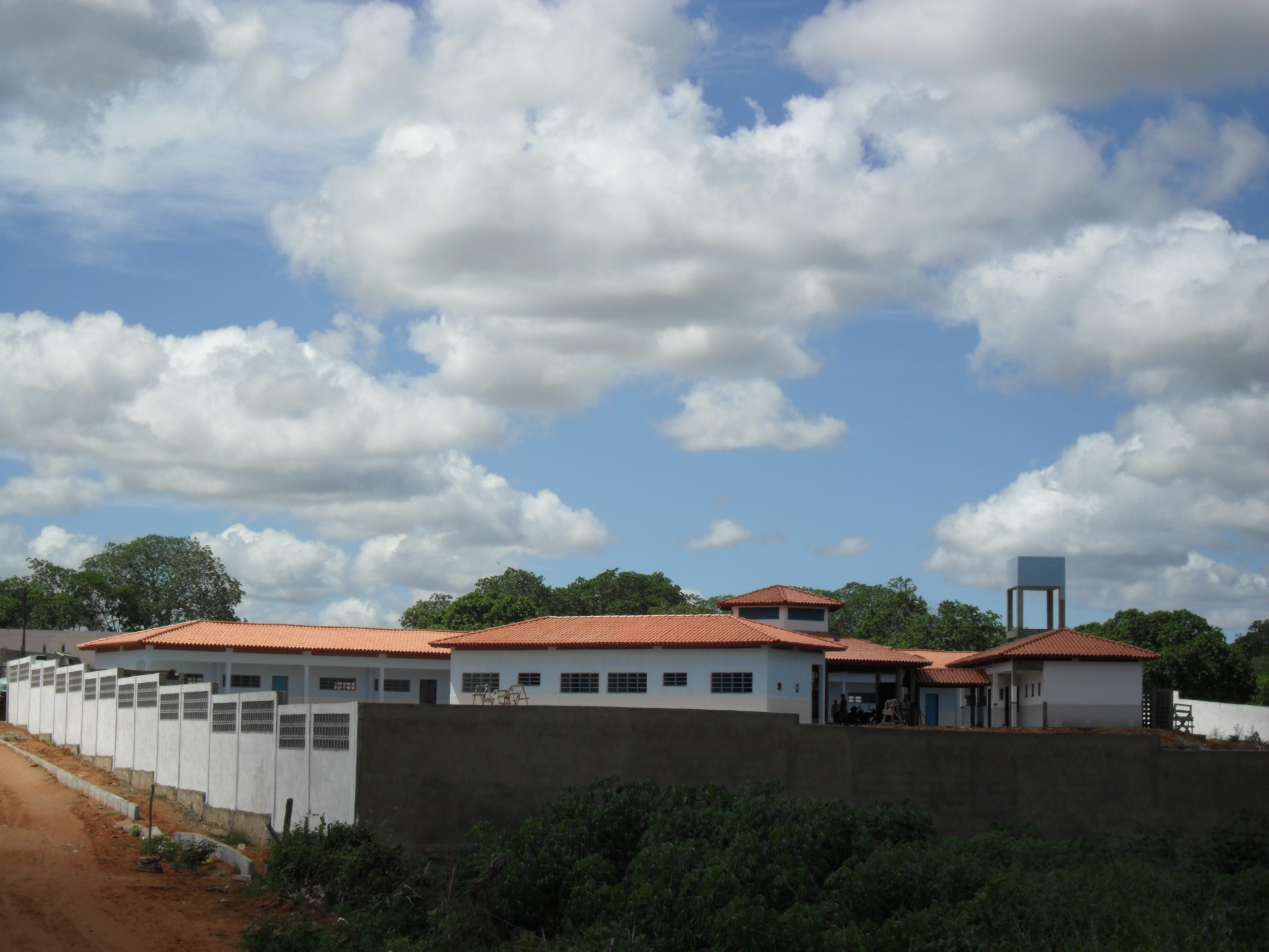 Construção de Escola de 01 pavimento com seis salas de aula – Ribeira do Pombal/BA - Foto 3